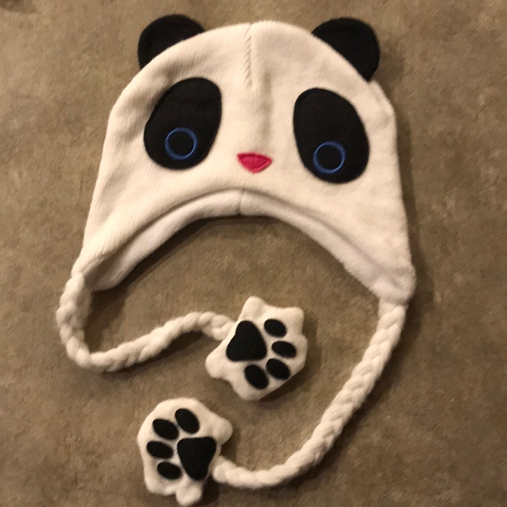 Claire’s Panda w/ Paws Winter Hat